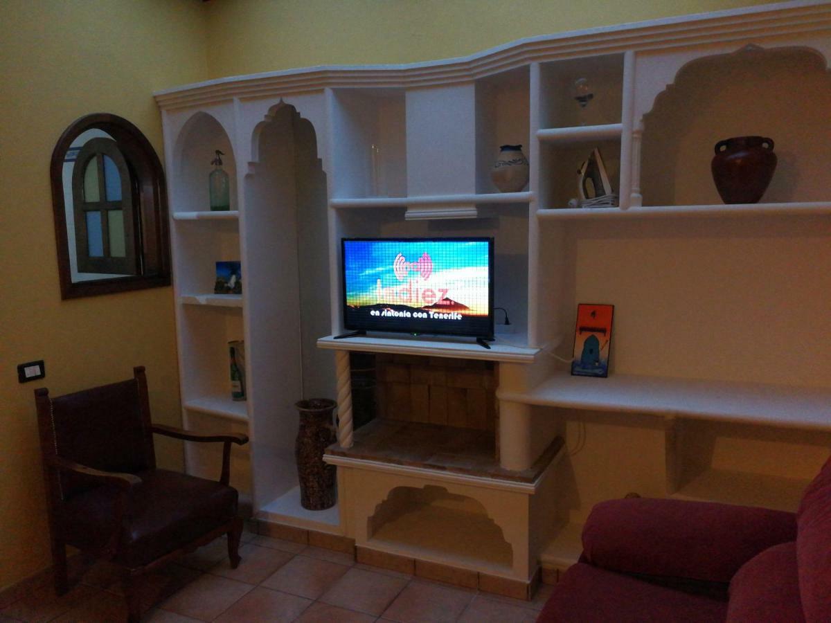 Ka Sanchez Vecindario Apartment เบซินดาริโอ ภายนอก รูปภาพ