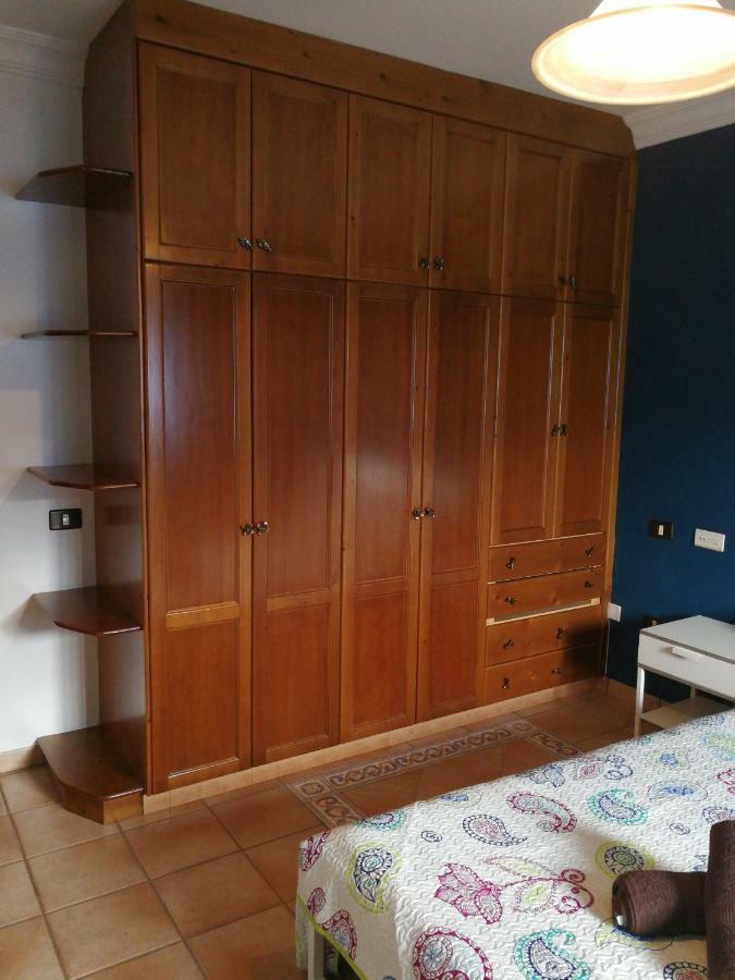 Ka Sanchez Vecindario Apartment เบซินดาริโอ ภายนอก รูปภาพ