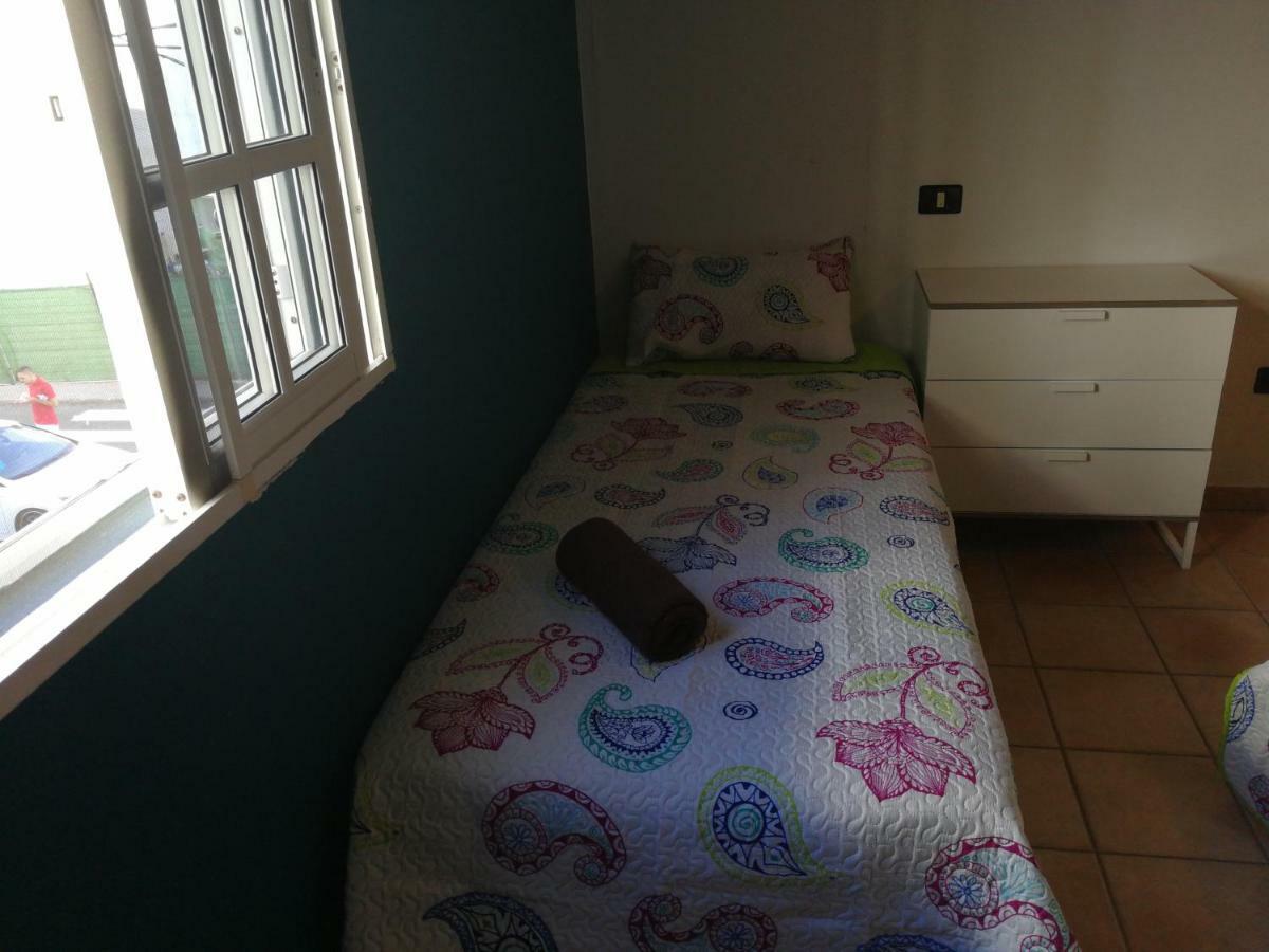 Ka Sanchez Vecindario Apartment เบซินดาริโอ ภายนอก รูปภาพ